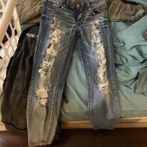 American Eagle ripped stretch skinny